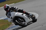 Motorcycle-action-photographs;donington;donington-park-leicestershire;donington-photographs;event-digital-images;eventdigitalimages;no-limits-trackday;peter-wileman-photography;trackday;trackday-digital-images;trackday-photos