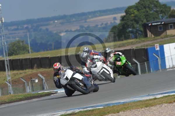 Motorcycle action photographs;donington;donington park leicestershire;donington photographs;event digital images;eventdigitalimages;no limits trackday;peter wileman photography;trackday;trackday digital images;trackday photos