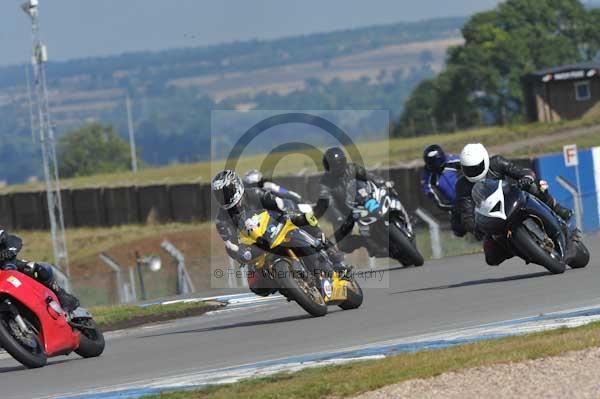 Motorcycle action photographs;donington;donington park leicestershire;donington photographs;event digital images;eventdigitalimages;no limits trackday;peter wileman photography;trackday;trackday digital images;trackday photos