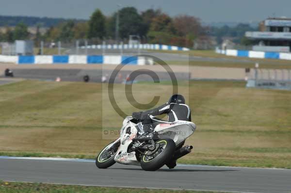 Motorcycle action photographs;donington;donington park leicestershire;donington photographs;event digital images;eventdigitalimages;no limits trackday;peter wileman photography;trackday;trackday digital images;trackday photos