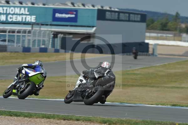 Motorcycle action photographs;donington;donington park leicestershire;donington photographs;event digital images;eventdigitalimages;no limits trackday;peter wileman photography;trackday;trackday digital images;trackday photos