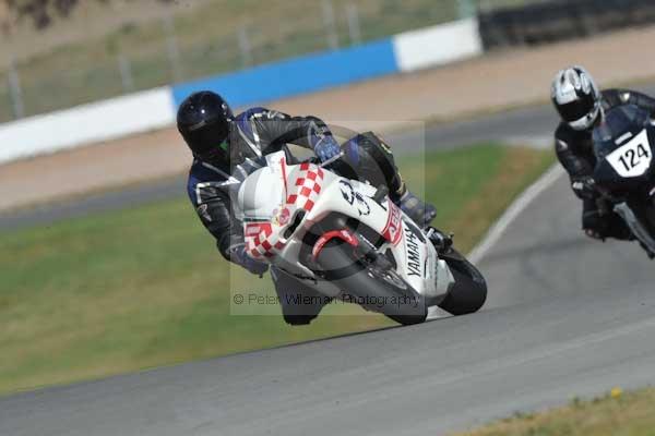 Motorcycle action photographs;donington;donington park leicestershire;donington photographs;event digital images;eventdigitalimages;no limits trackday;peter wileman photography;trackday;trackday digital images;trackday photos