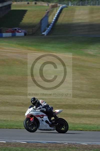 Motorcycle action photographs;donington;donington park leicestershire;donington photographs;event digital images;eventdigitalimages;no limits trackday;peter wileman photography;trackday;trackday digital images;trackday photos