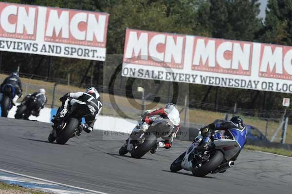 Motorcycle action photographs;donington;donington park leicestershire;donington photographs;event digital images;eventdigitalimages;no limits trackday;peter wileman photography;trackday;trackday digital images;trackday photos