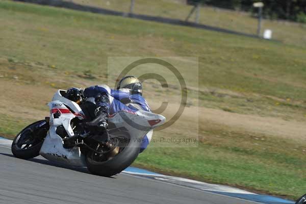 Motorcycle action photographs;donington;donington park leicestershire;donington photographs;event digital images;eventdigitalimages;no limits trackday;peter wileman photography;trackday;trackday digital images;trackday photos