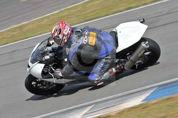 Motorcycle action photographs;donington;donington park leicestershire;donington photographs;event digital images;eventdigitalimages;no limits trackday;peter wileman photography;trackday;trackday digital images;trackday photos