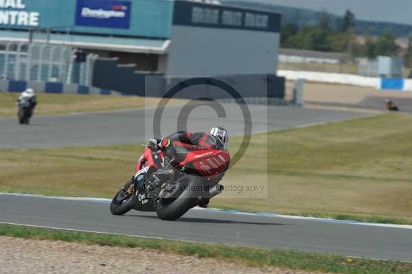 Motorcycle action photographs;donington;donington park leicestershire;donington photographs;event digital images;eventdigitalimages;no limits trackday;peter wileman photography;trackday;trackday digital images;trackday photos