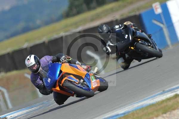 Motorcycle action photographs;donington;donington park leicestershire;donington photographs;event digital images;eventdigitalimages;no limits trackday;peter wileman photography;trackday;trackday digital images;trackday photos