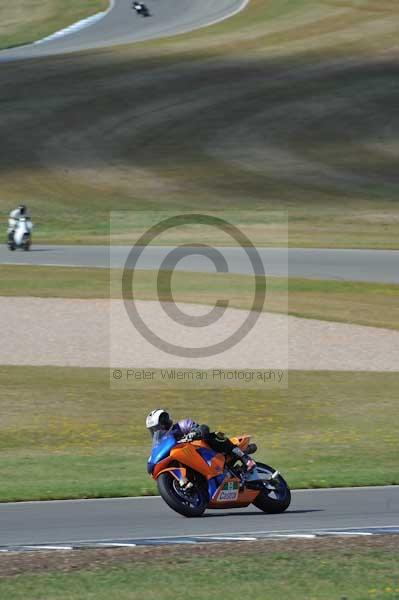 Motorcycle action photographs;donington;donington park leicestershire;donington photographs;event digital images;eventdigitalimages;no limits trackday;peter wileman photography;trackday;trackday digital images;trackday photos