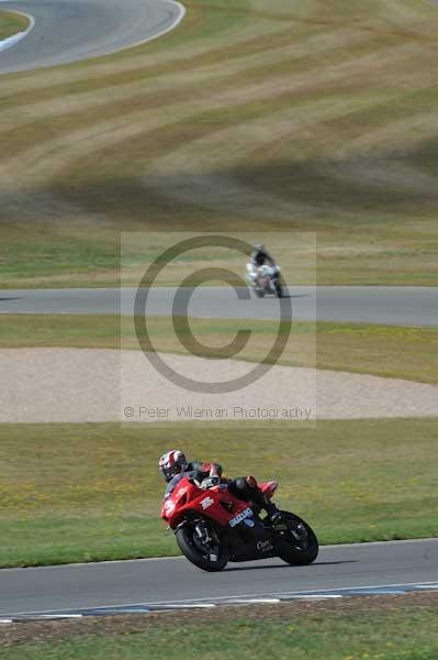 Motorcycle action photographs;donington;donington park leicestershire;donington photographs;event digital images;eventdigitalimages;no limits trackday;peter wileman photography;trackday;trackday digital images;trackday photos