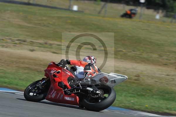 Motorcycle action photographs;donington;donington park leicestershire;donington photographs;event digital images;eventdigitalimages;no limits trackday;peter wileman photography;trackday;trackday digital images;trackday photos