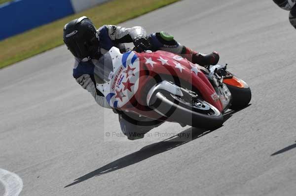 Motorcycle action photographs;donington;donington park leicestershire;donington photographs;event digital images;eventdigitalimages;no limits trackday;peter wileman photography;trackday;trackday digital images;trackday photos