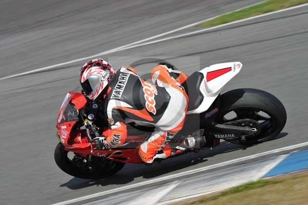 Motorcycle action photographs;donington;donington park leicestershire;donington photographs;event digital images;eventdigitalimages;no limits trackday;peter wileman photography;trackday;trackday digital images;trackday photos