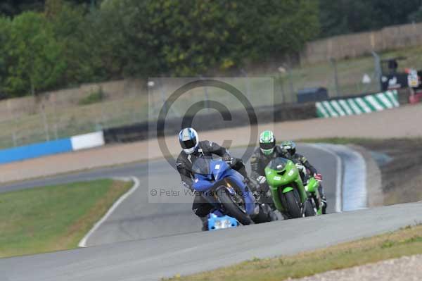 Motorcycle action photographs;donington;donington park leicestershire;donington photographs;event digital images;eventdigitalimages;no limits trackday;peter wileman photography;trackday;trackday digital images;trackday photos