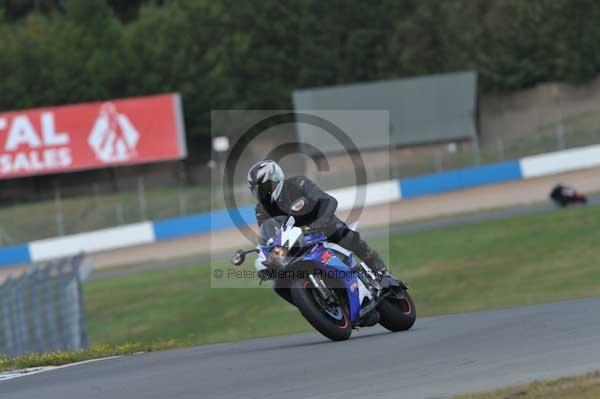 Motorcycle action photographs;donington;donington park leicestershire;donington photographs;event digital images;eventdigitalimages;no limits trackday;peter wileman photography;trackday;trackday digital images;trackday photos