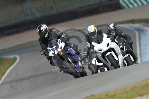 Motorcycle action photographs;donington;donington park leicestershire;donington photographs;event digital images;eventdigitalimages;no limits trackday;peter wileman photography;trackday;trackday digital images;trackday photos