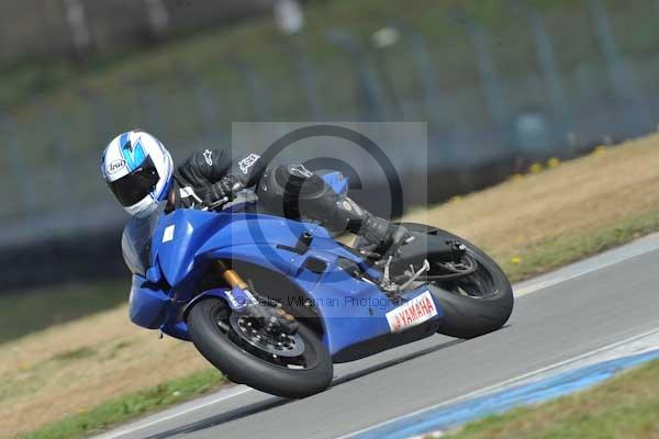 Motorcycle action photographs;donington;donington park leicestershire;donington photographs;event digital images;eventdigitalimages;no limits trackday;peter wileman photography;trackday;trackday digital images;trackday photos