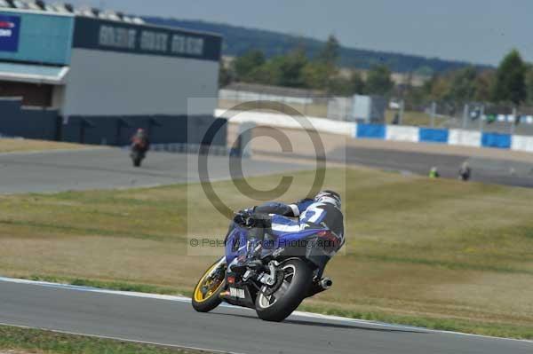 Motorcycle action photographs;donington;donington park leicestershire;donington photographs;event digital images;eventdigitalimages;no limits trackday;peter wileman photography;trackday;trackday digital images;trackday photos