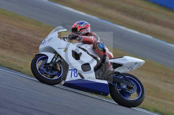 Motorcycle action photographs;donington;donington park leicestershire;donington photographs;event digital images;eventdigitalimages;no limits trackday;peter wileman photography;trackday;trackday digital images;trackday photos