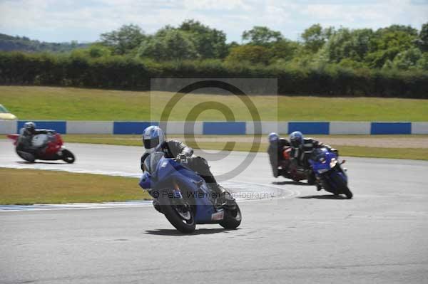 Motorcycle action photographs;donington;donington park leicestershire;donington photographs;event digital images;eventdigitalimages;no limits trackday;peter wileman photography;trackday;trackday digital images;trackday photos