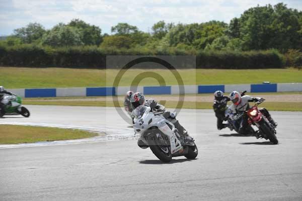 Motorcycle action photographs;donington;donington park leicestershire;donington photographs;event digital images;eventdigitalimages;no limits trackday;peter wileman photography;trackday;trackday digital images;trackday photos