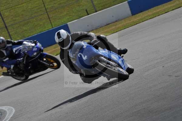 Motorcycle action photographs;donington;donington park leicestershire;donington photographs;event digital images;eventdigitalimages;no limits trackday;peter wileman photography;trackday;trackday digital images;trackday photos