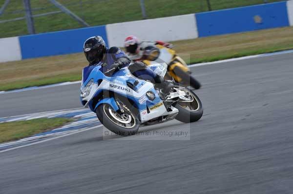 Motorcycle action photographs;donington;donington park leicestershire;donington photographs;event digital images;eventdigitalimages;no limits trackday;peter wileman photography;trackday;trackday digital images;trackday photos