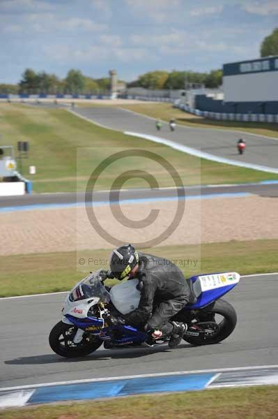 Motorcycle action photographs;donington;donington park leicestershire;donington photographs;event digital images;eventdigitalimages;no limits trackday;peter wileman photography;trackday;trackday digital images;trackday photos