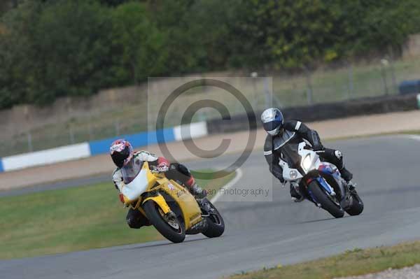 Motorcycle action photographs;donington;donington park leicestershire;donington photographs;event digital images;eventdigitalimages;no limits trackday;peter wileman photography;trackday;trackday digital images;trackday photos