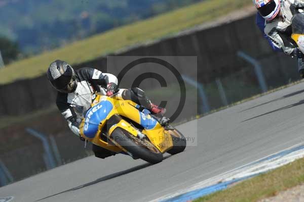 Motorcycle action photographs;donington;donington park leicestershire;donington photographs;event digital images;eventdigitalimages;no limits trackday;peter wileman photography;trackday;trackday digital images;trackday photos