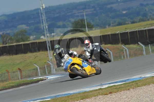 Motorcycle action photographs;donington;donington park leicestershire;donington photographs;event digital images;eventdigitalimages;no limits trackday;peter wileman photography;trackday;trackday digital images;trackday photos