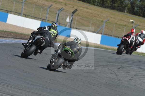 Motorcycle action photographs;donington;donington park leicestershire;donington photographs;event digital images;eventdigitalimages;no limits trackday;peter wileman photography;trackday;trackday digital images;trackday photos