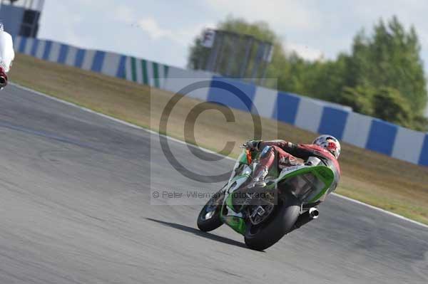 Motorcycle action photographs;donington;donington park leicestershire;donington photographs;event digital images;eventdigitalimages;no limits trackday;peter wileman photography;trackday;trackday digital images;trackday photos