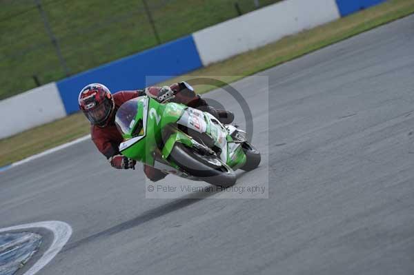 Motorcycle action photographs;donington;donington park leicestershire;donington photographs;event digital images;eventdigitalimages;no limits trackday;peter wileman photography;trackday;trackday digital images;trackday photos