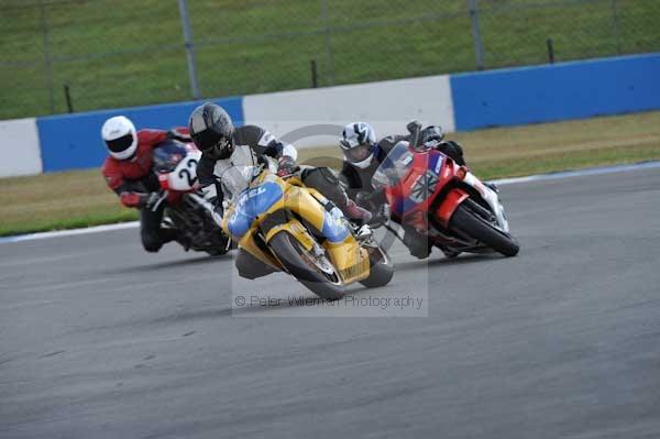 Motorcycle action photographs;donington;donington park leicestershire;donington photographs;event digital images;eventdigitalimages;no limits trackday;peter wileman photography;trackday;trackday digital images;trackday photos