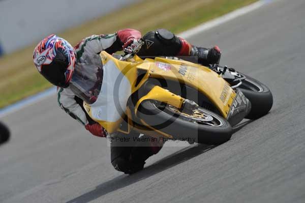 Motorcycle action photographs;donington;donington park leicestershire;donington photographs;event digital images;eventdigitalimages;no limits trackday;peter wileman photography;trackday;trackday digital images;trackday photos