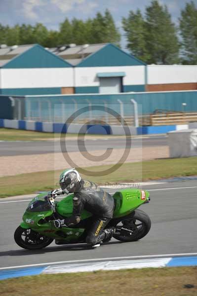 Motorcycle action photographs;donington;donington park leicestershire;donington photographs;event digital images;eventdigitalimages;no limits trackday;peter wileman photography;trackday;trackday digital images;trackday photos