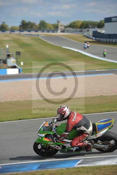 Motorcycle action photographs;donington;donington park leicestershire;donington photographs;event digital images;eventdigitalimages;no limits trackday;peter wileman photography;trackday;trackday digital images;trackday photos