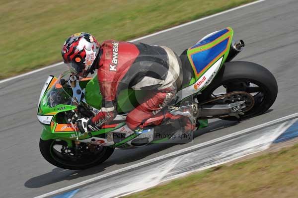 Motorcycle action photographs;donington;donington park leicestershire;donington photographs;event digital images;eventdigitalimages;no limits trackday;peter wileman photography;trackday;trackday digital images;trackday photos