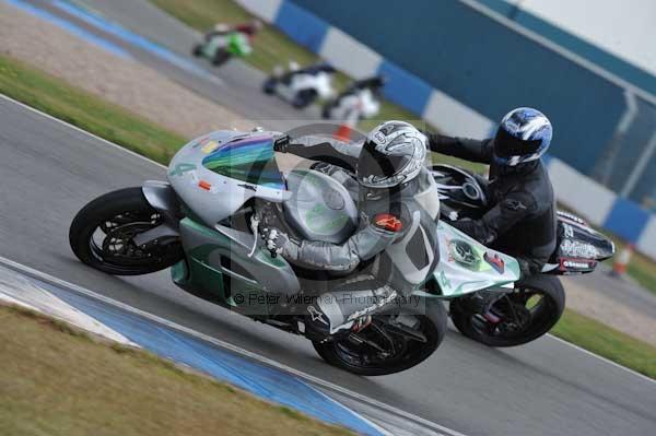 Motorcycle action photographs;donington;donington park leicestershire;donington photographs;event digital images;eventdigitalimages;no limits trackday;peter wileman photography;trackday;trackday digital images;trackday photos