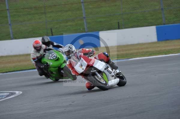 Motorcycle action photographs;donington;donington park leicestershire;donington photographs;event digital images;eventdigitalimages;no limits trackday;peter wileman photography;trackday;trackday digital images;trackday photos