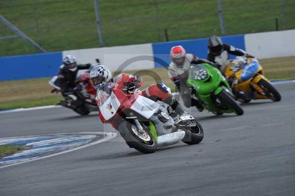 Motorcycle action photographs;donington;donington park leicestershire;donington photographs;event digital images;eventdigitalimages;no limits trackday;peter wileman photography;trackday;trackday digital images;trackday photos