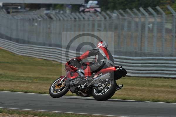 Motorcycle action photographs;donington;donington park leicestershire;donington photographs;event digital images;eventdigitalimages;no limits trackday;peter wileman photography;trackday;trackday digital images;trackday photos