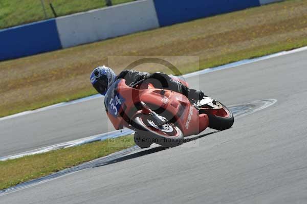 Motorcycle action photographs;donington;donington park leicestershire;donington photographs;event digital images;eventdigitalimages;no limits trackday;peter wileman photography;trackday;trackday digital images;trackday photos