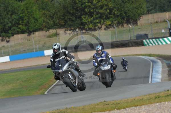 Motorcycle action photographs;donington;donington park leicestershire;donington photographs;event digital images;eventdigitalimages;no limits trackday;peter wileman photography;trackday;trackday digital images;trackday photos