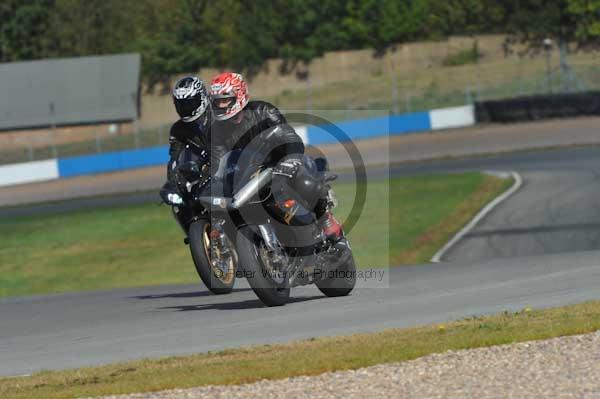 Motorcycle action photographs;donington;donington park leicestershire;donington photographs;event digital images;eventdigitalimages;no limits trackday;peter wileman photography;trackday;trackday digital images;trackday photos