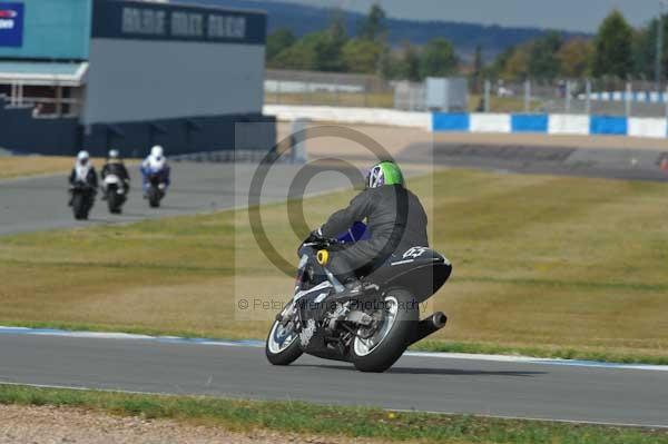 Motorcycle action photographs;donington;donington park leicestershire;donington photographs;event digital images;eventdigitalimages;no limits trackday;peter wileman photography;trackday;trackday digital images;trackday photos