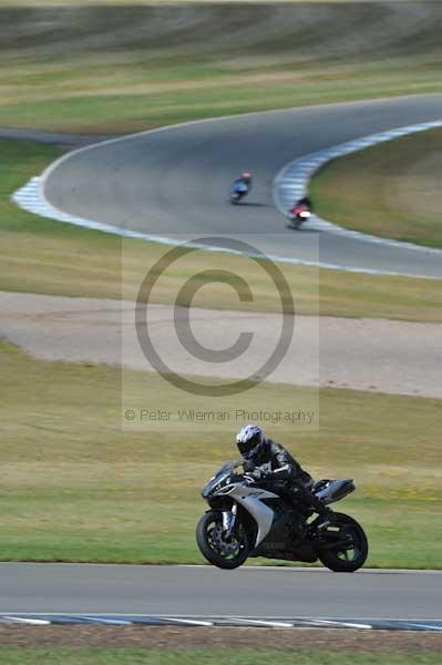 Motorcycle action photographs;donington;donington park leicestershire;donington photographs;event digital images;eventdigitalimages;no limits trackday;peter wileman photography;trackday;trackday digital images;trackday photos