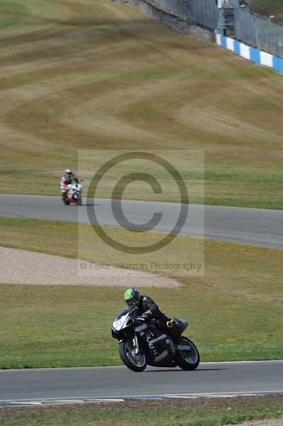 Motorcycle action photographs;donington;donington park leicestershire;donington photographs;event digital images;eventdigitalimages;no limits trackday;peter wileman photography;trackday;trackday digital images;trackday photos