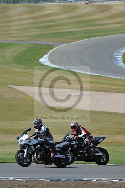 Motorcycle action photographs;donington;donington park leicestershire;donington photographs;event digital images;eventdigitalimages;no limits trackday;peter wileman photography;trackday;trackday digital images;trackday photos